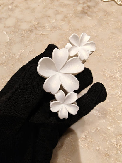 Daisy Bloom Hair Claw - Let your hair bloom